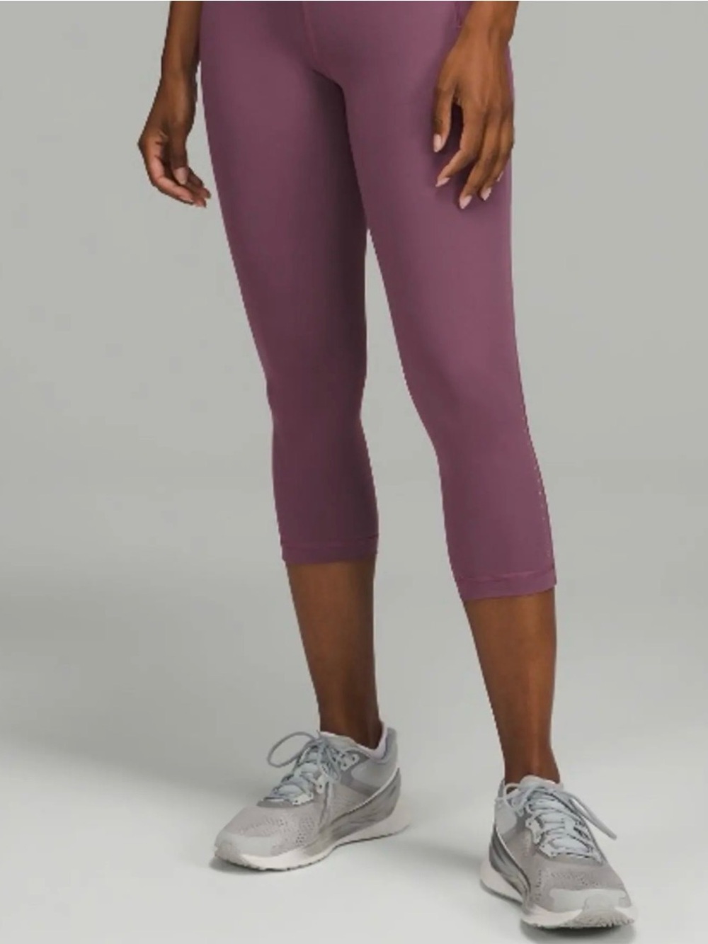 Lululemon Swift Speed High Rise Crop legging 21”, NWOT
